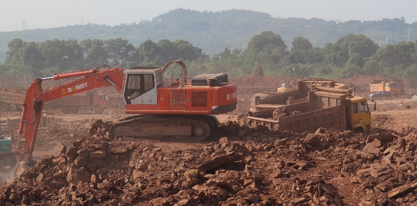 挖掘機(jī) 挖掘機(jī)