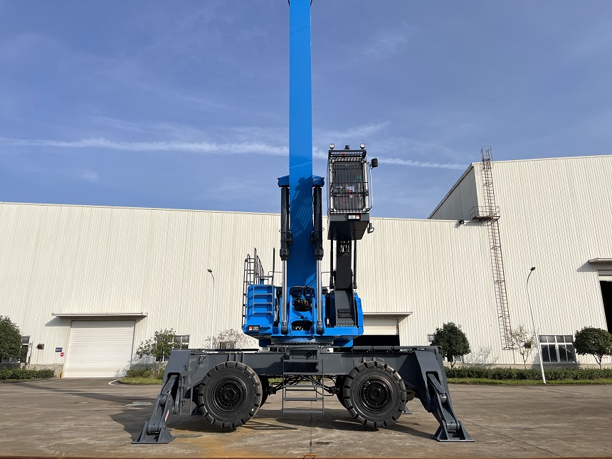 抓料機.jpg 抓料機.jpg